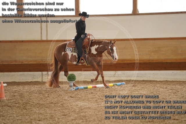 s_A_901876.JPG